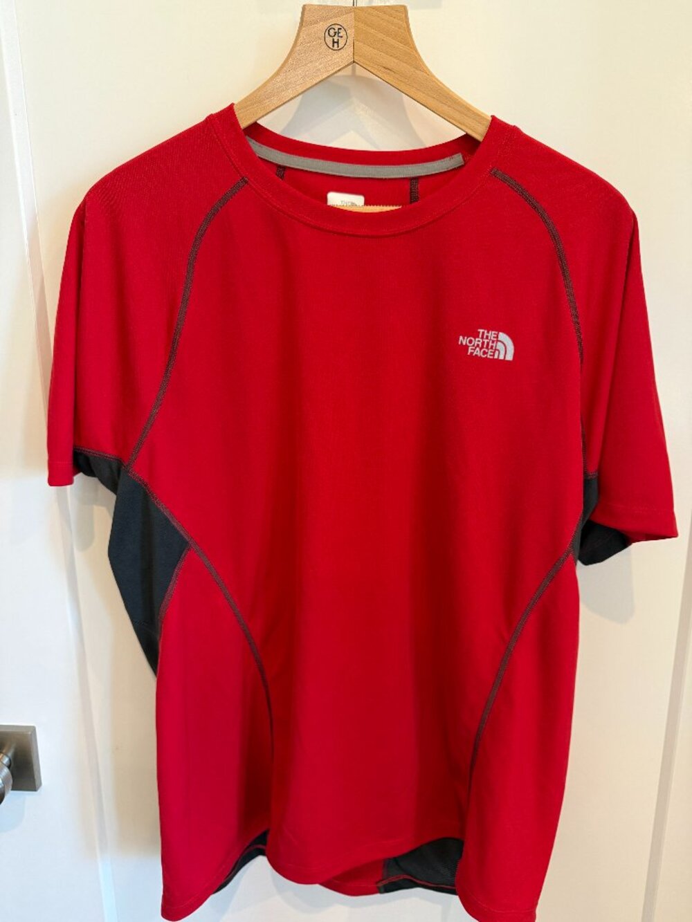 North Face Red and Black Men's Large Wicking Shirt